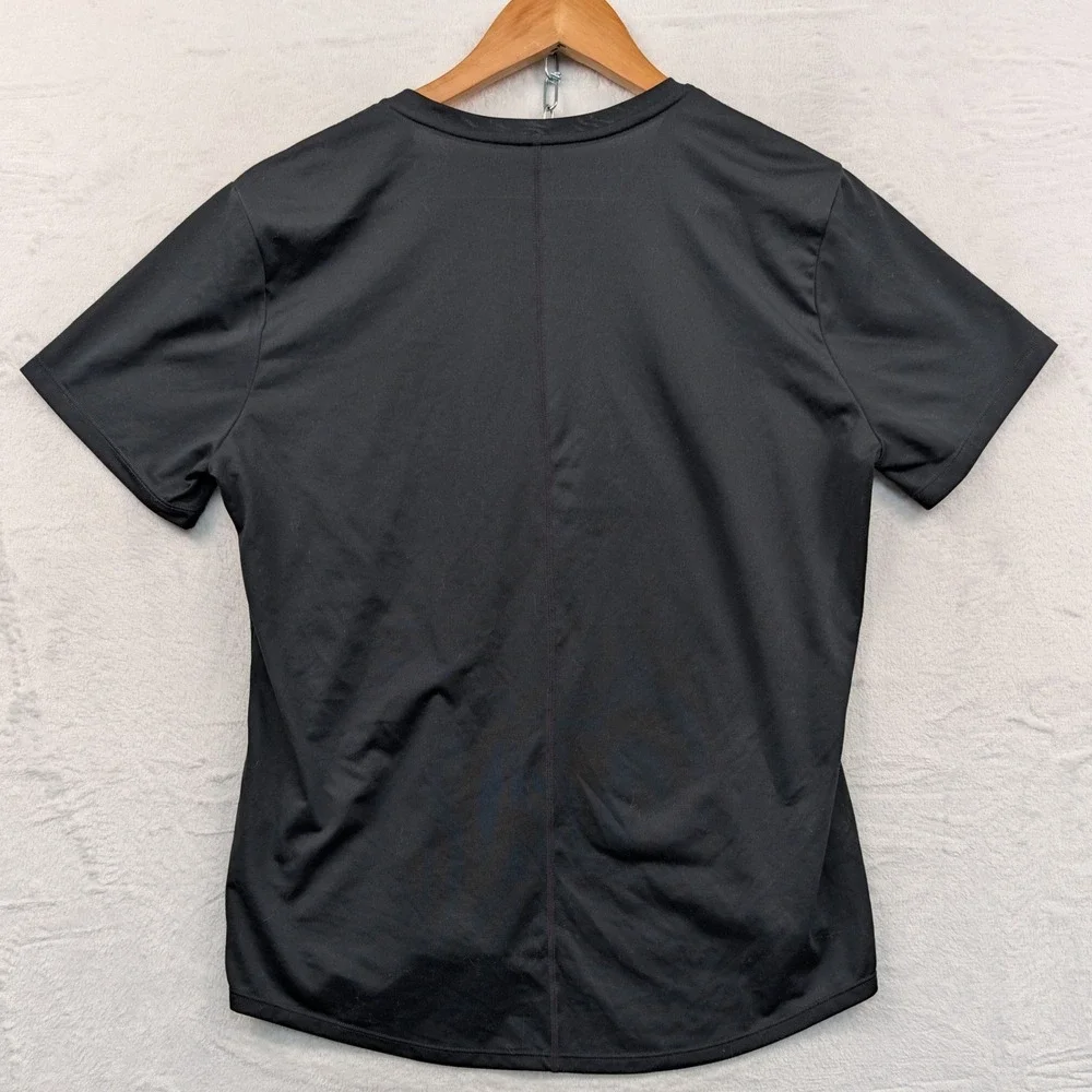 Nike Shirt Women's Large Black Dri-FIT Activewear Running Gym Center Swoosh